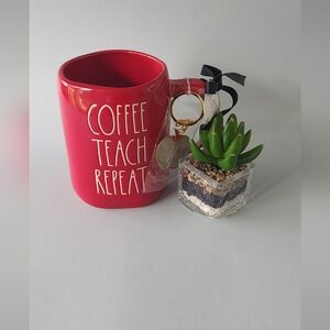 Rae Dunn Coffee Teach Repeat Mug With Key Chain (Apple) Color Magenta New
